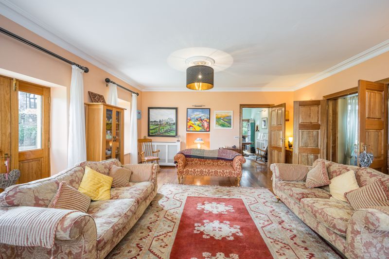 Drawing Room- click for photo gallery